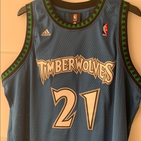 SOLD Kevin Garnett Timberwolves Jersey NEW - Picture 6 of 7